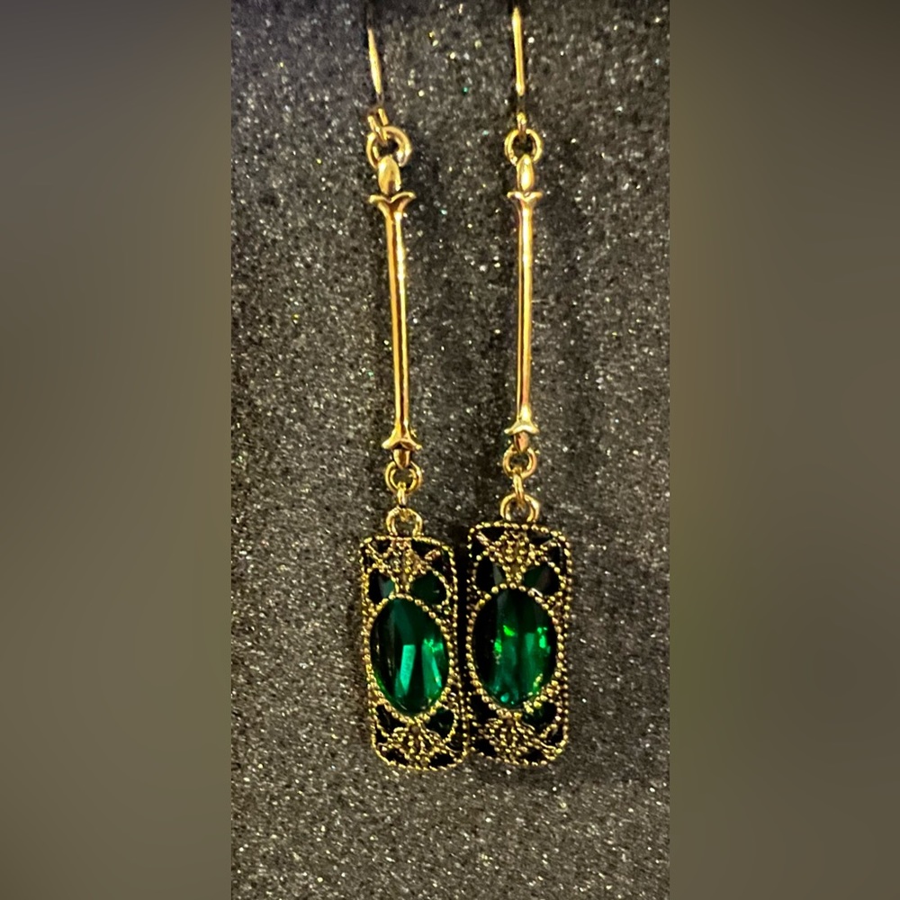 2 in” drop hotline earring with emerald green stone.
